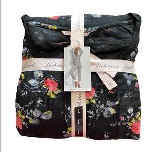 Victoria’s Secret new with tags flannel pajamas set